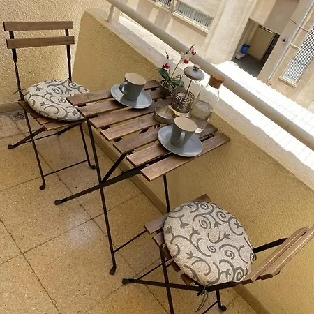 City Comfortable Apartment Larnaca Exterior photo